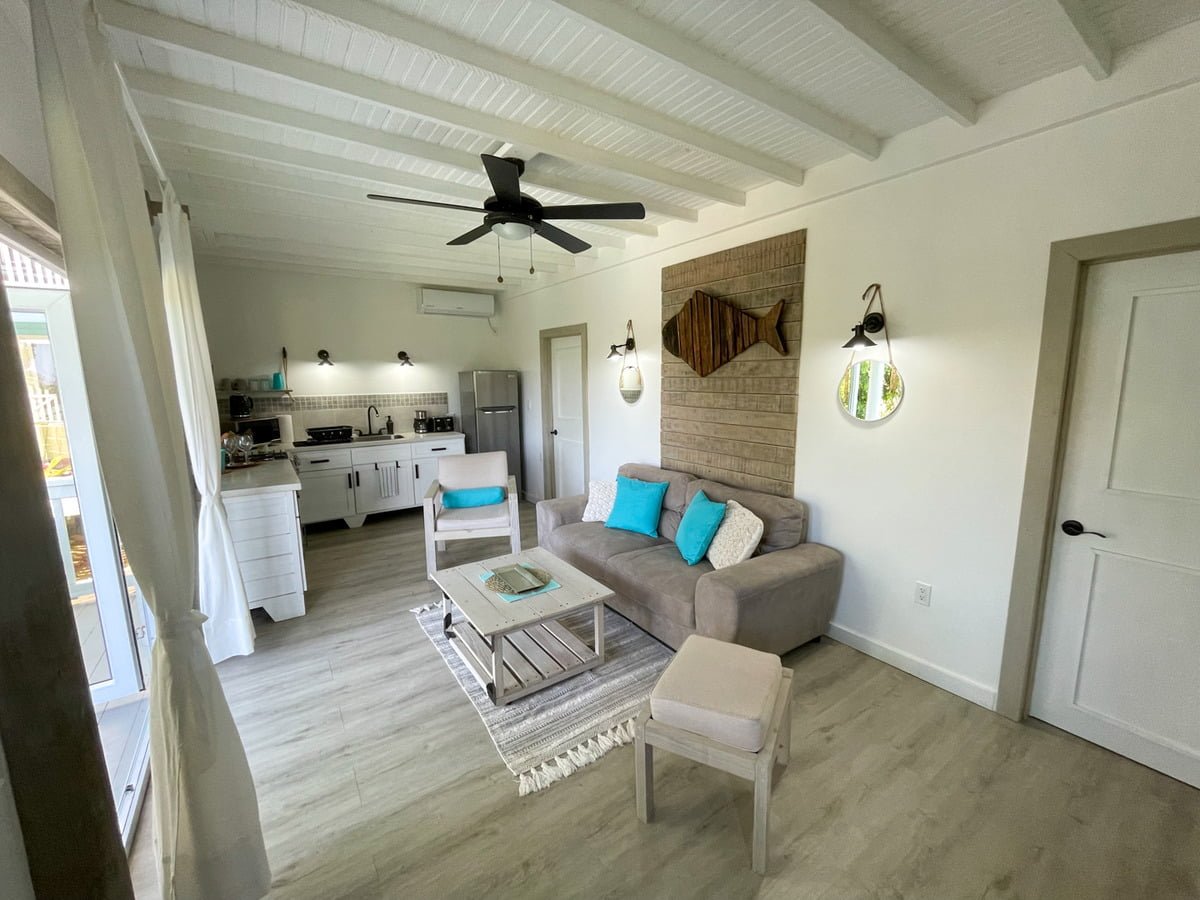 Encanto del Mar apartment living room