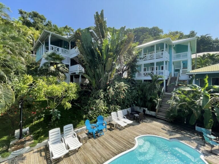 Encanto del Mar apartment garden