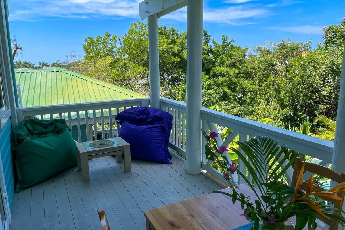 Encanto del Mar apartment balcony