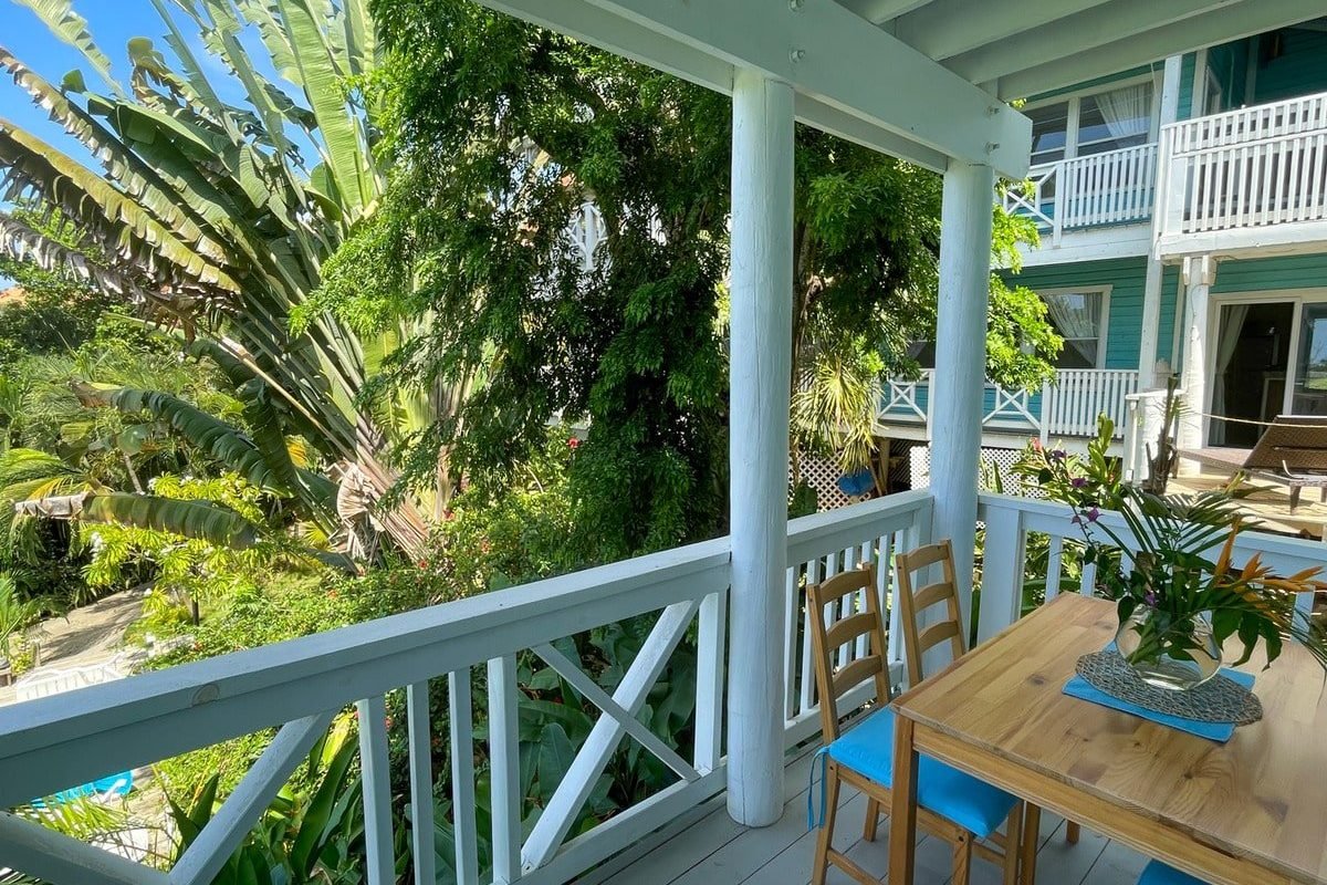 Encanto del Mar apartment balcony